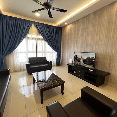 Meridinmedini Familytrip 5Min To Legoland By Vdo Homestay Nusajaya  Exterior photo